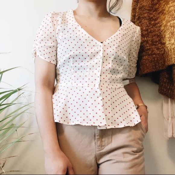 Forever 21 Tops - Polka dot Blouse Forever 21 Tops - Polka dot Blouse